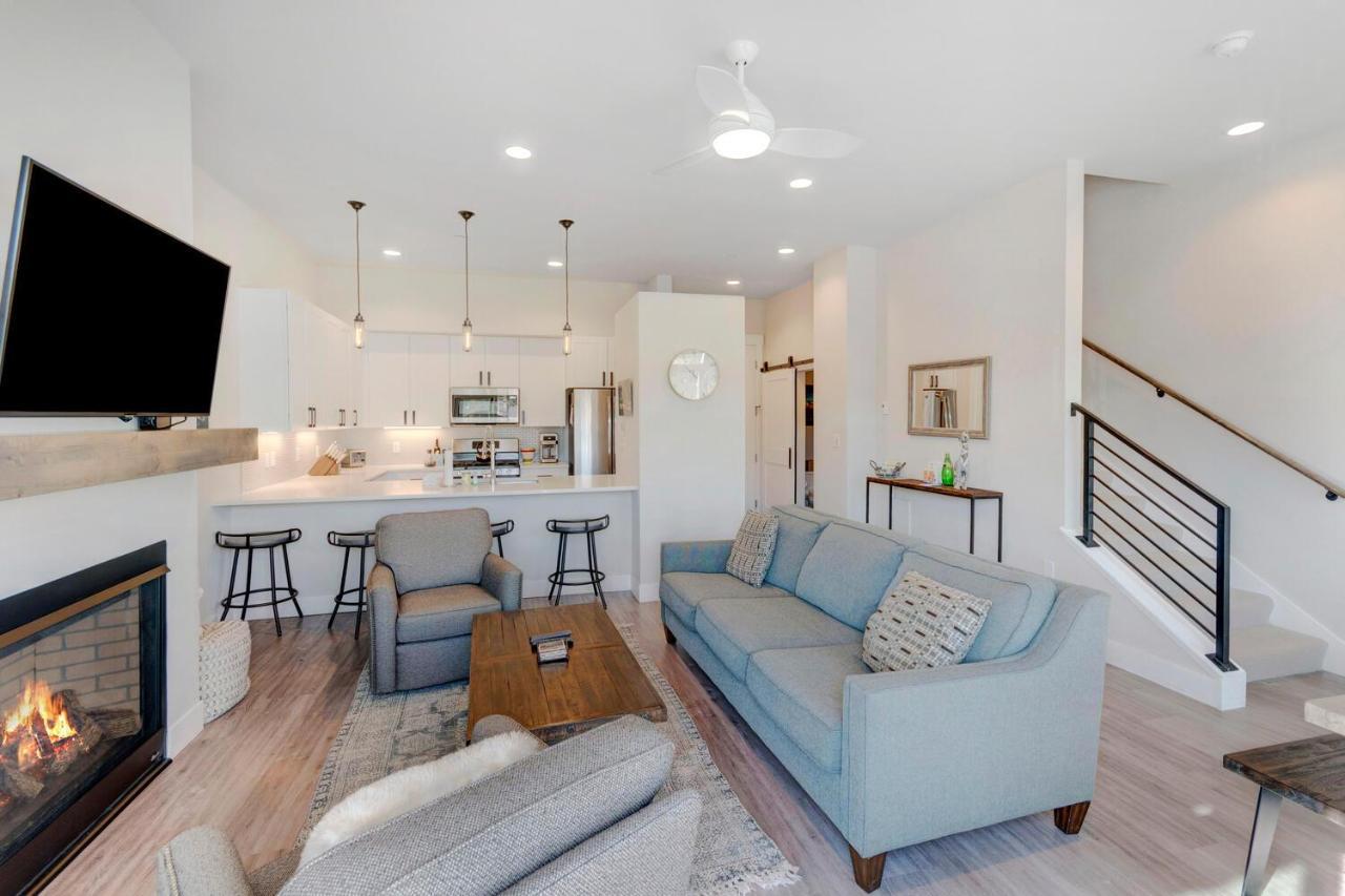 New Luxury Loft #3 - Huge Hot Tub & Great Views - 500 Dollars Of Free Activities & Equipment Rentals Daily Winter Park Luaran gambar